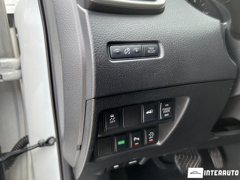 2015 Nissan X-Trail — Miniatură 8