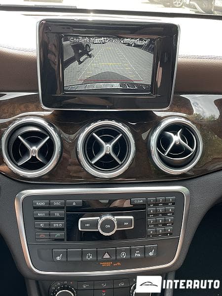 2015 Mercedes GLA 180 — Miniatură 16