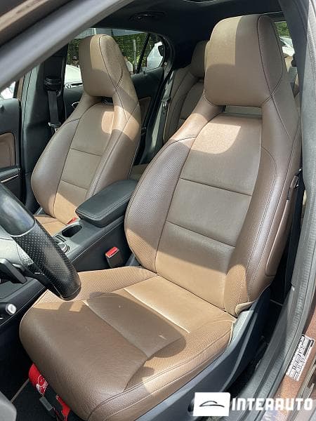 2015 Mercedes GLA 180 — Miniatură 8