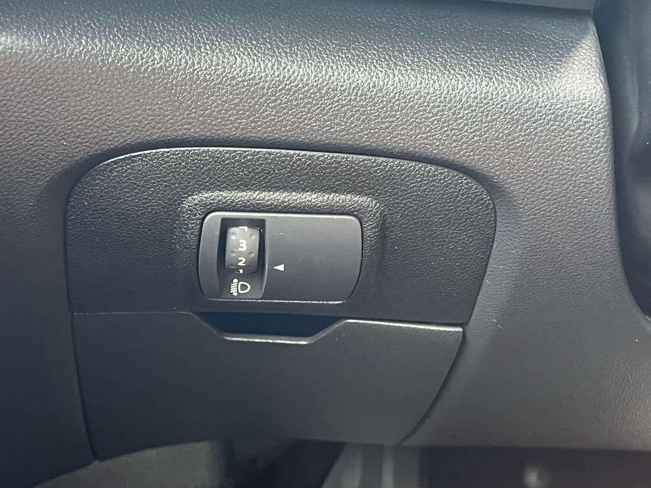 2017 Renault Grand Scenic — Miniatură 16