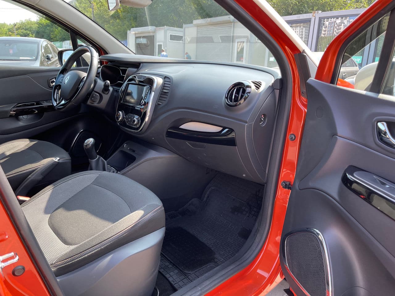 2014 Renault Captur — Miniatură 12