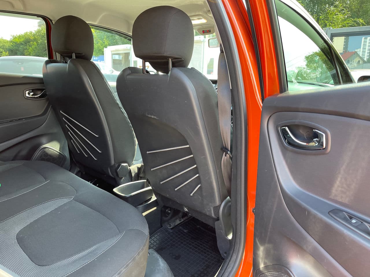 2014 Renault Captur — Miniatură 14