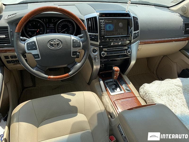 Toyota Land Cruiser 2013 — Миниатюра 7