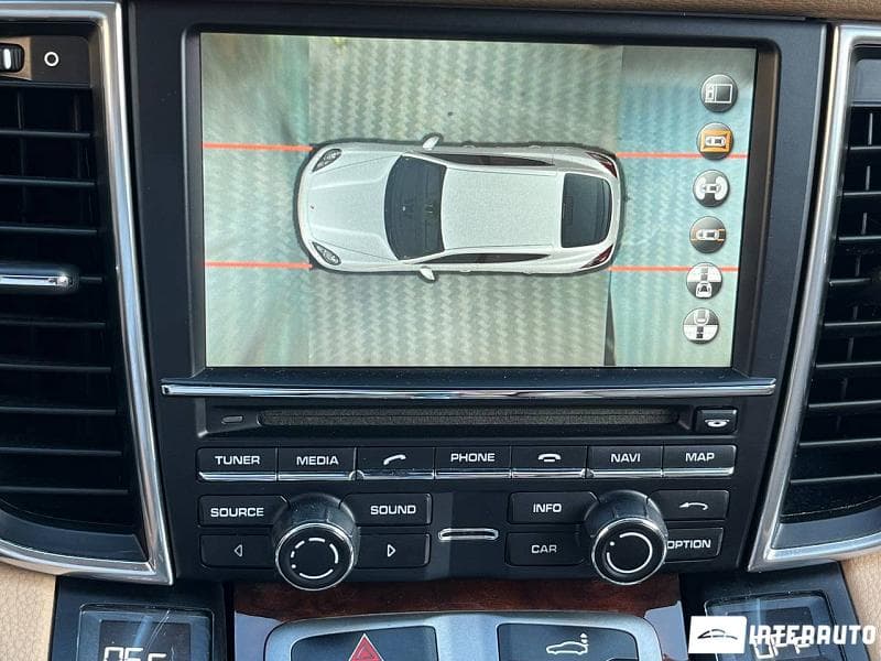 2013 Porsche Panamera — Miniatură 15