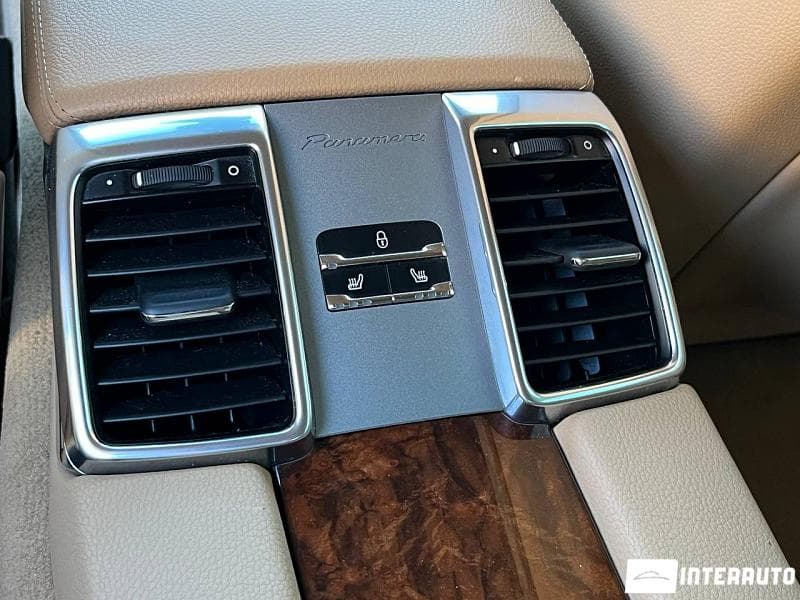 2013 Porsche Panamera — Miniatură 19
