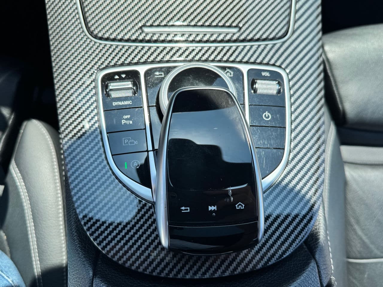2019 Mercedes E 300 — Miniatură 14