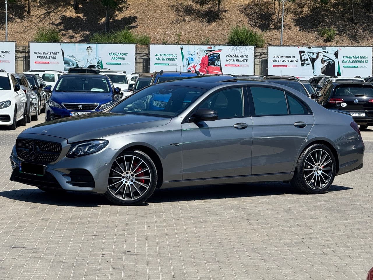 2019 Mercedes E 300 — Miniatură 2