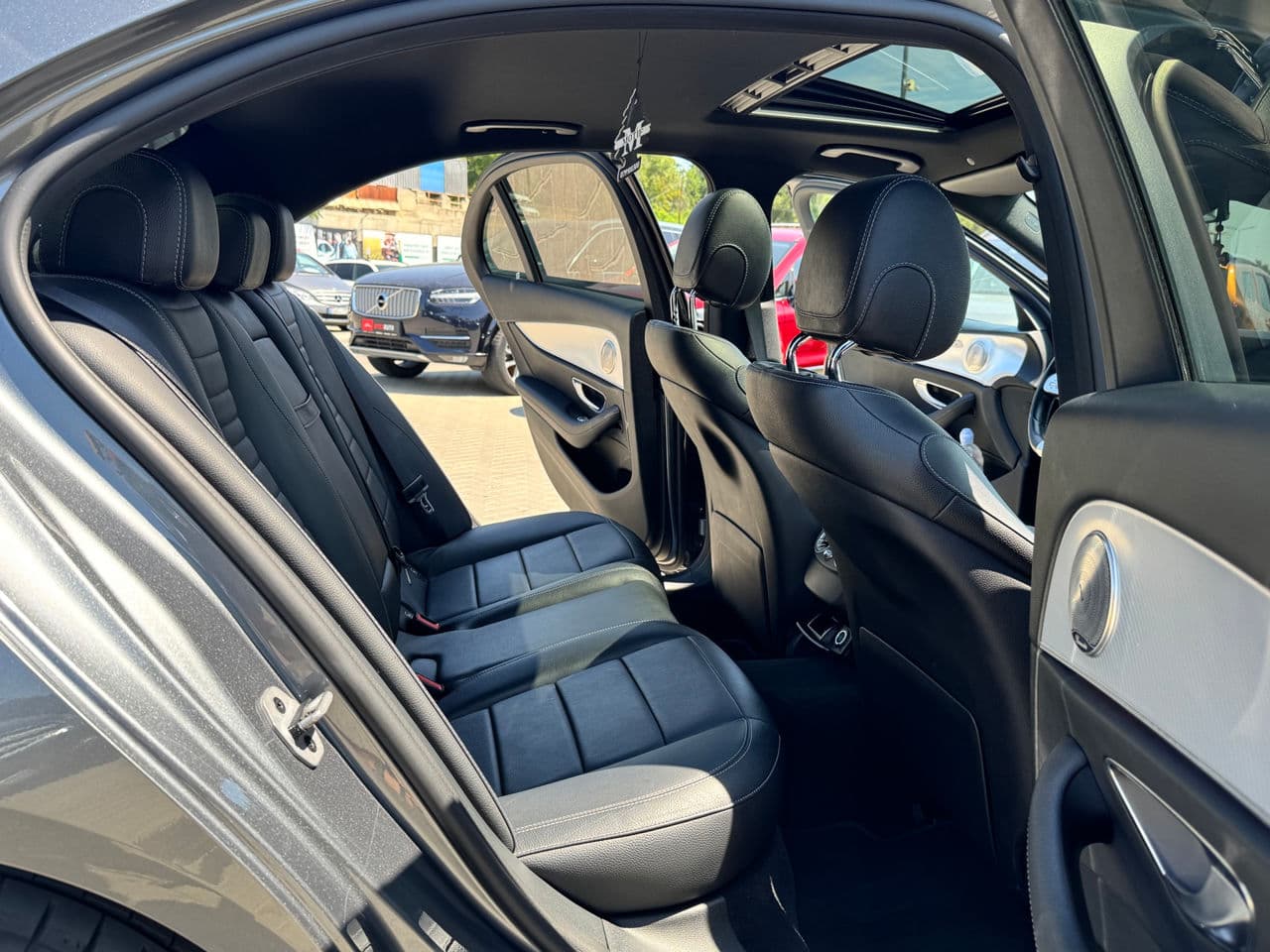 2019 Mercedes E 300 — Miniatură 16