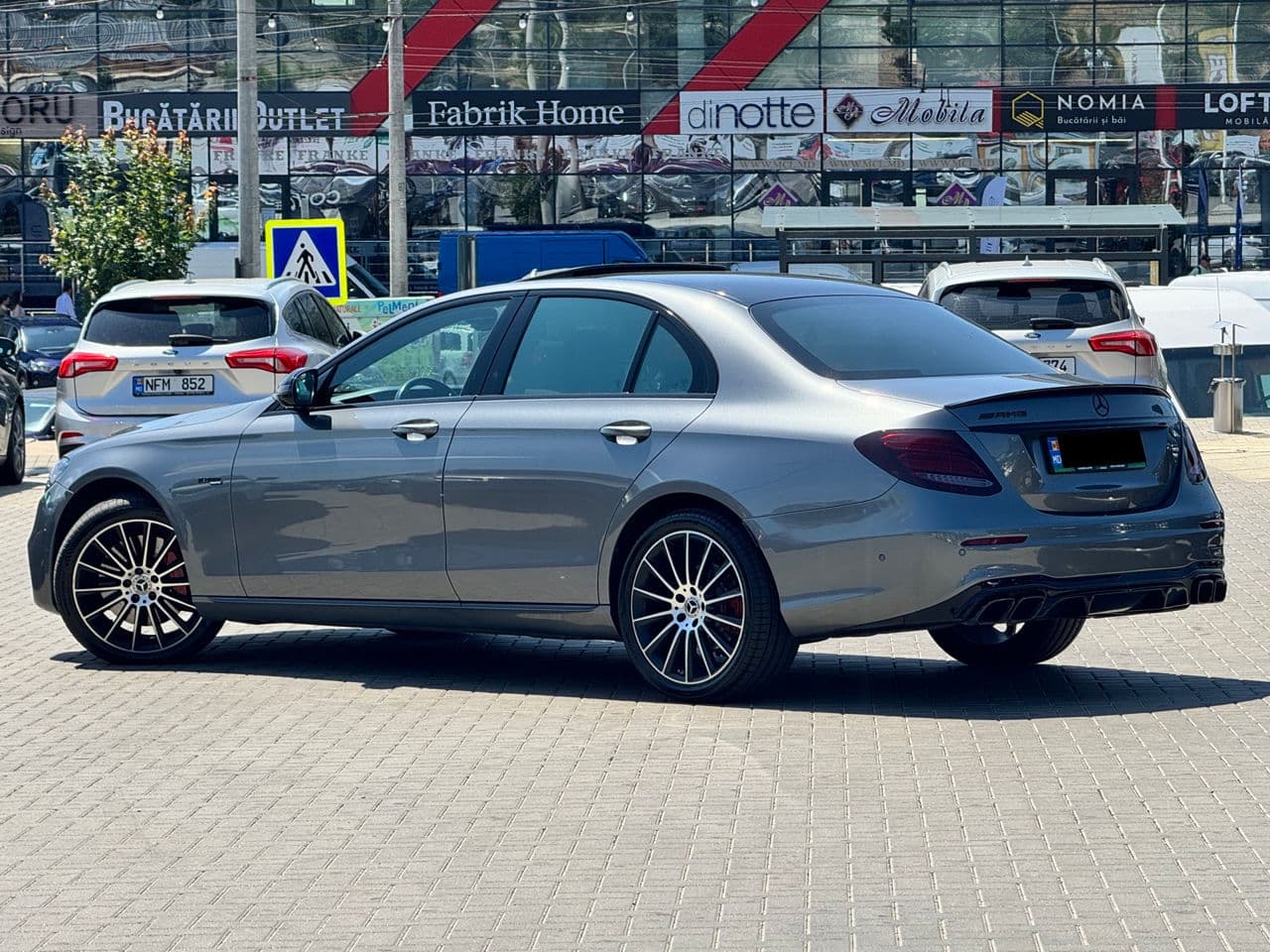 2019 Mercedes E 300 — Miniatură 4