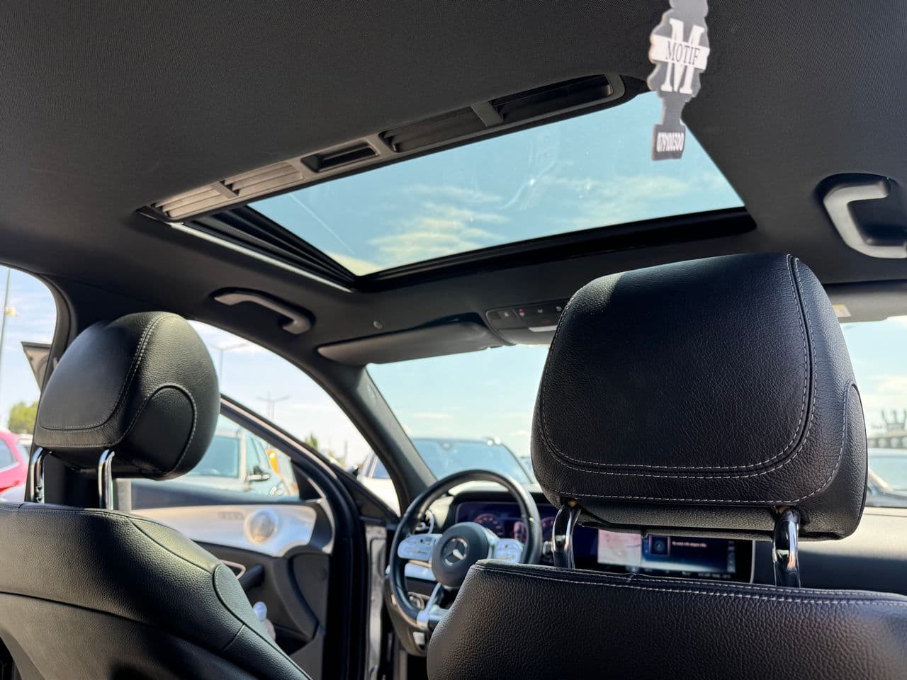 2019 Mercedes E 300 — Miniatură 17