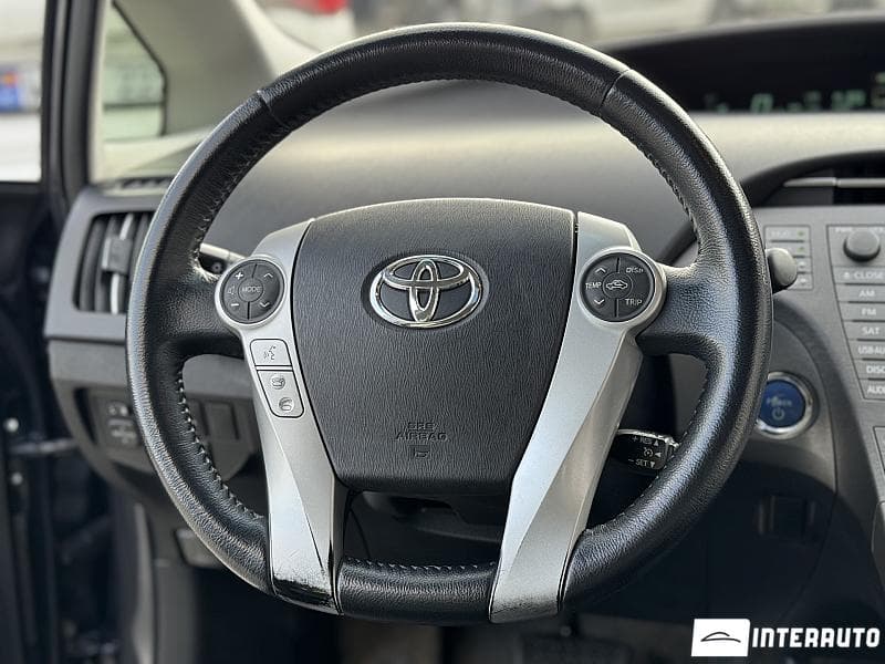 2012 Toyota Prius — Miniatură 6