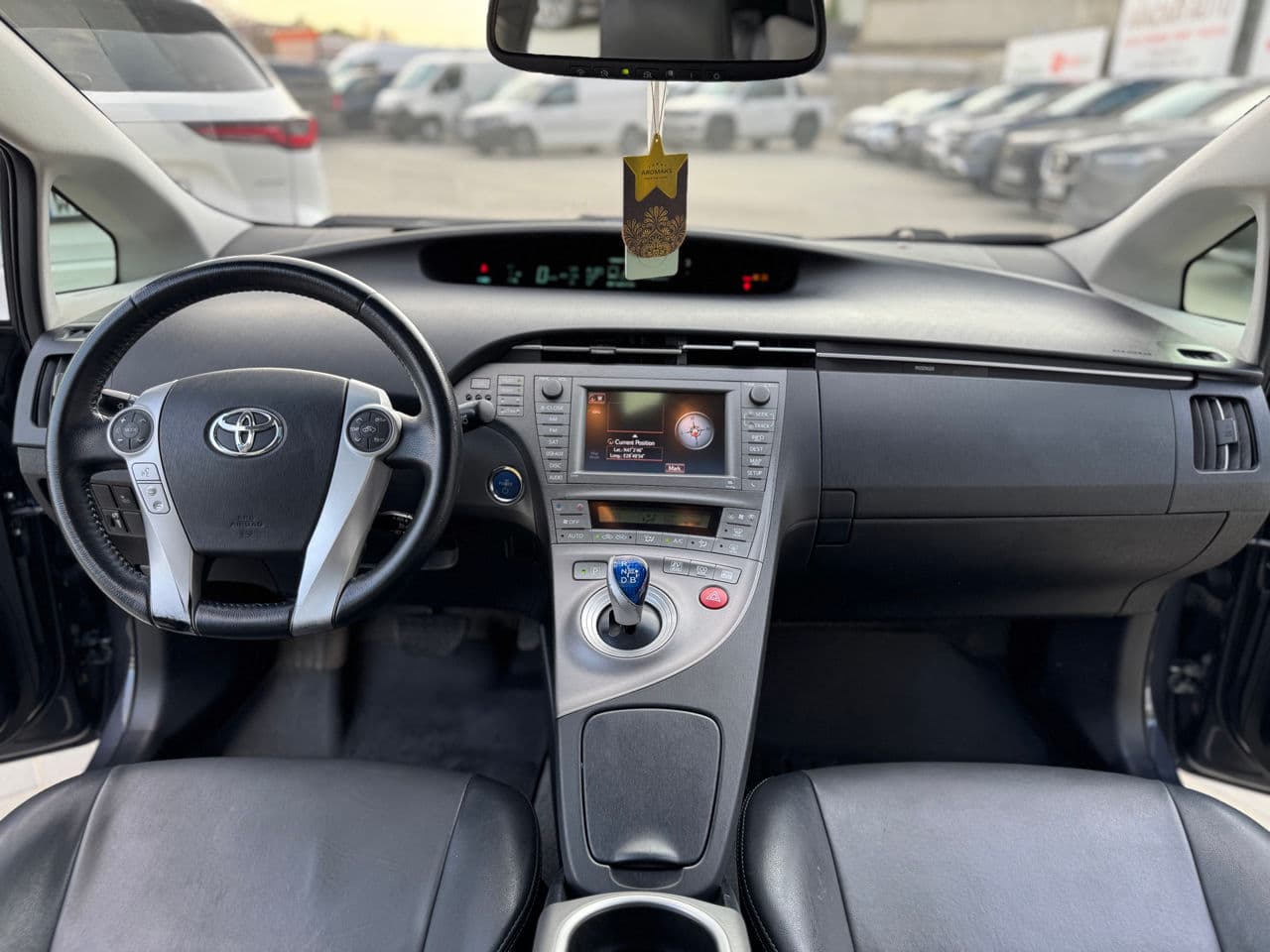 2012 Toyota Prius — Miniatură 5