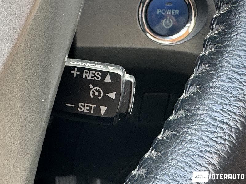 2012 Toyota Prius — Miniatură 19