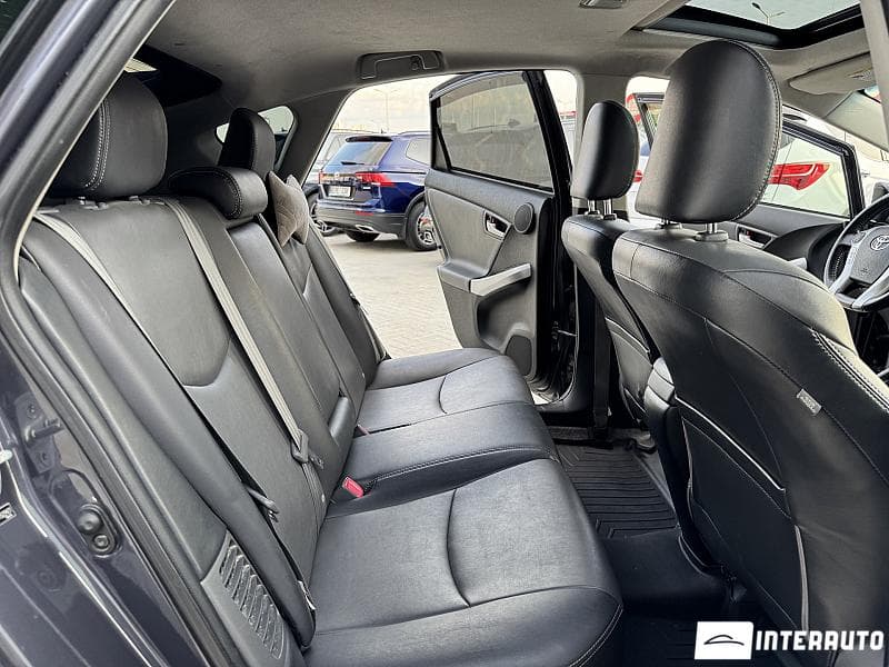 2012 Toyota Prius — Miniatură 12