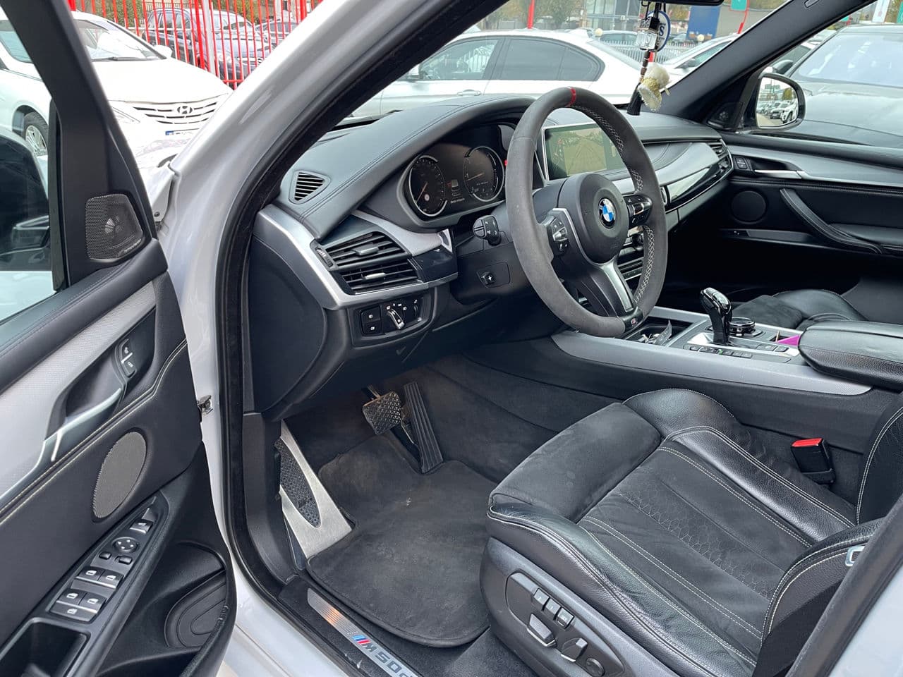 BMW X5 M5.0D 2014 — Миниатюра 5