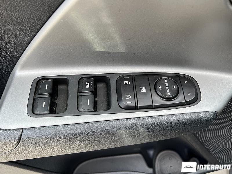 Kia Niro 2019 — Миниатюра 7
