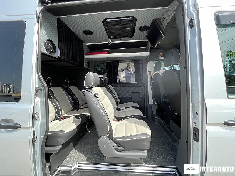 Volkswagen Crafter 2018 — Миниатюра 15