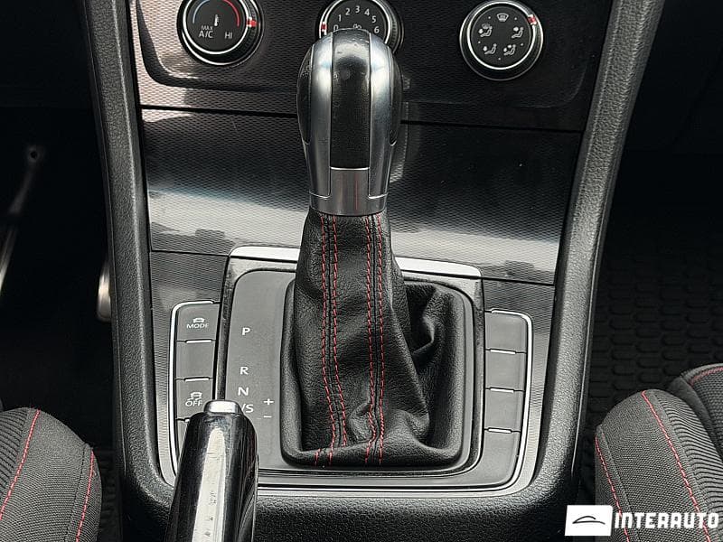 2014 Volkswagen Golf GTI — Miniatură 15