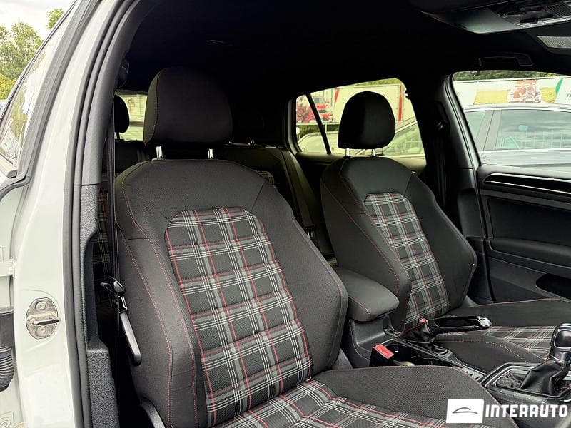 2014 Volkswagen Golf GTI — Miniatură 9