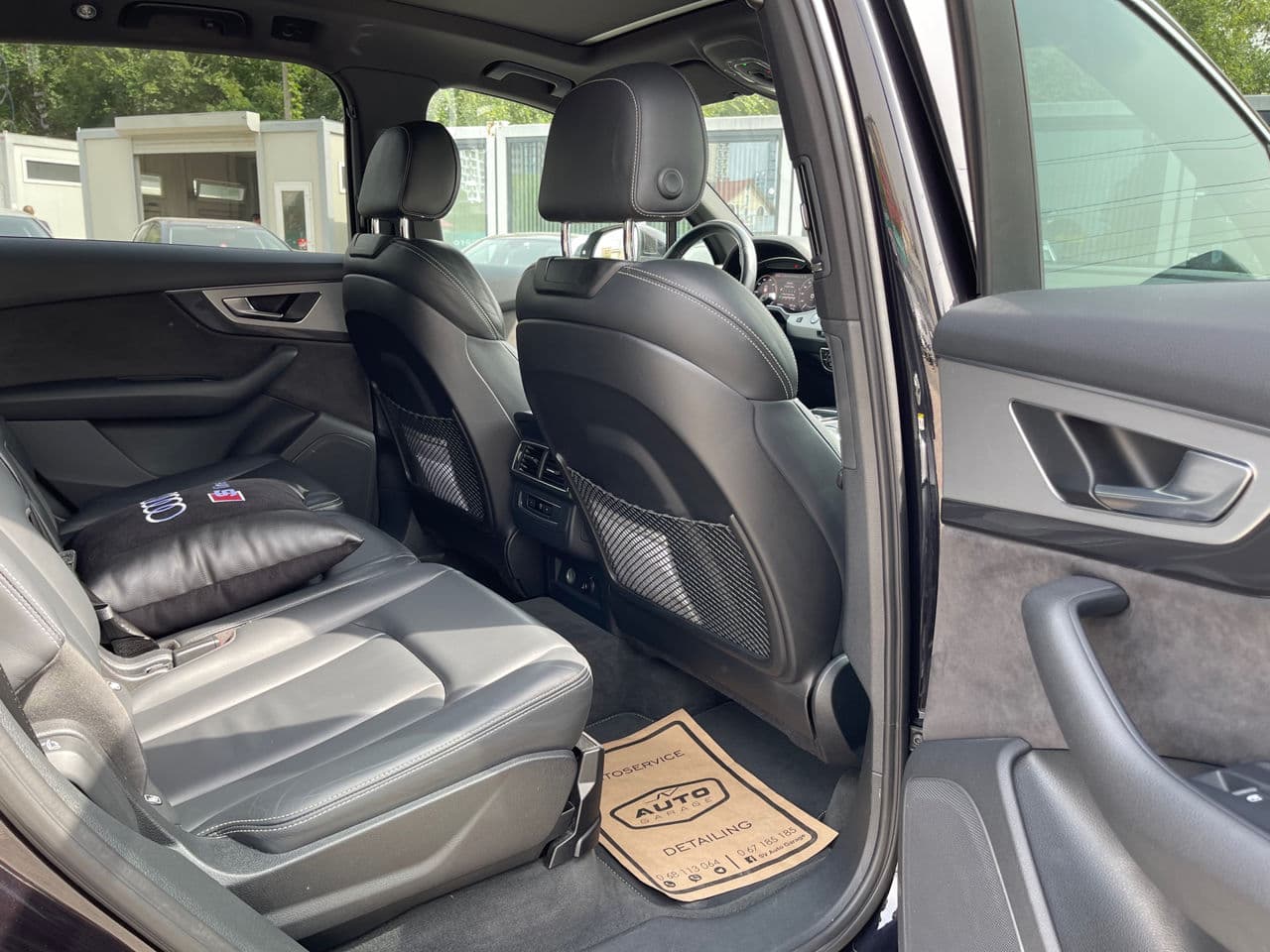 2017 Audi Q7 E-Tron — Miniatură 17