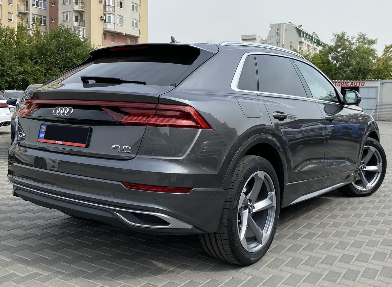 2019 Audi Q8 — Miniatură 4
