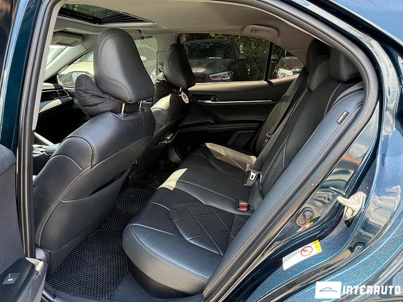 2018 Toyota Camry — Miniatură 18