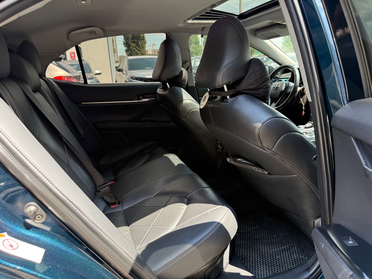 2018 Toyota Camry — Miniatură 17