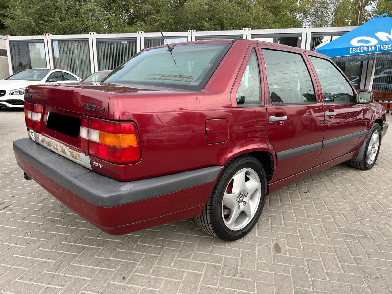1994 Volvo 850 — Miniatură 2