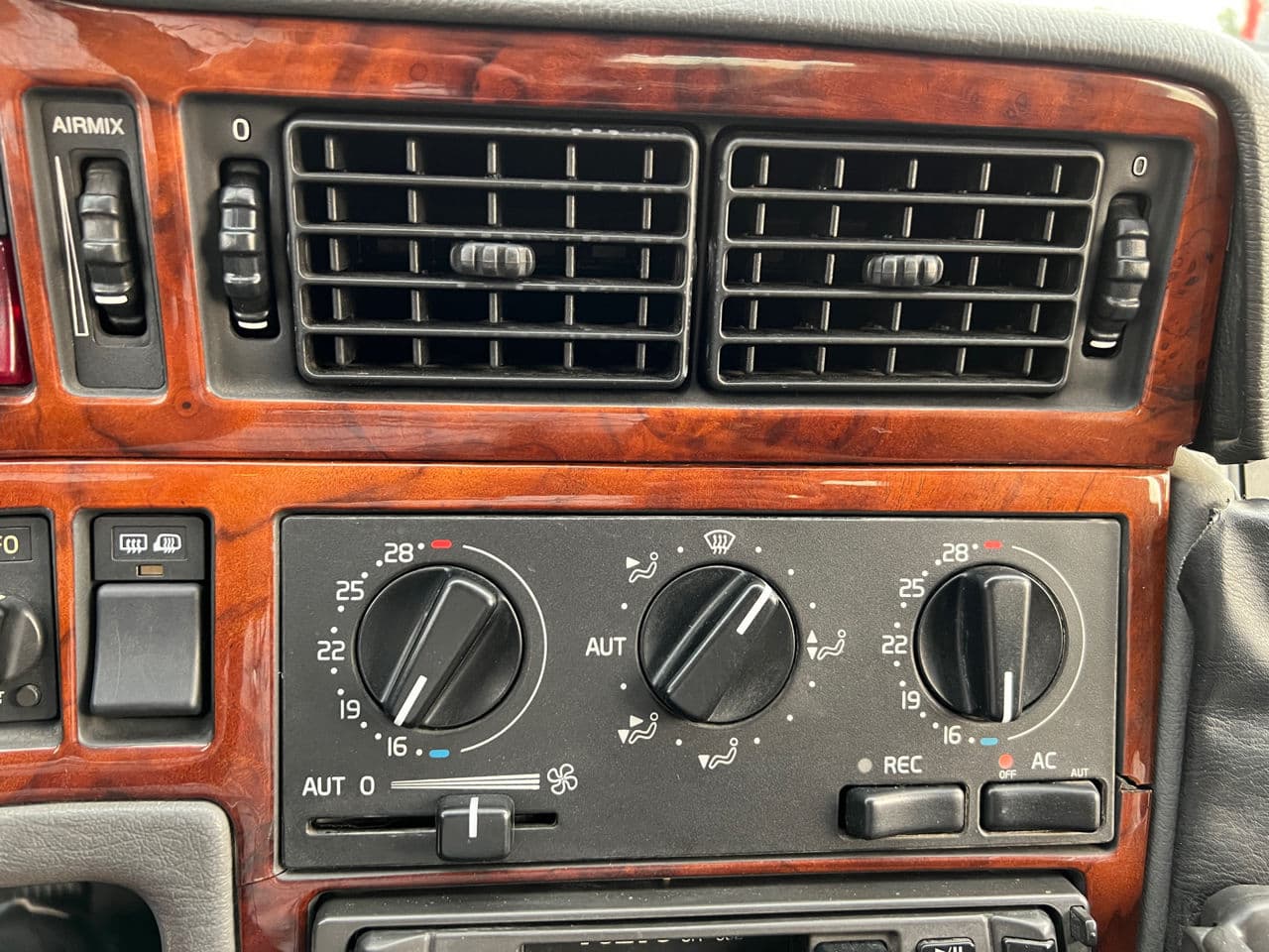 1994 Volvo 850 — Miniatură 11