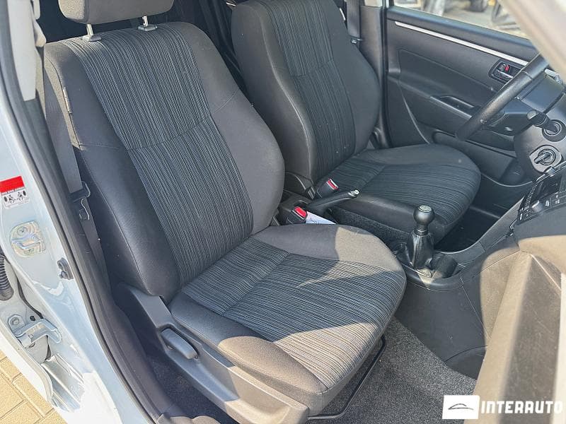 2014 Suzuki Swift — Miniatură 13