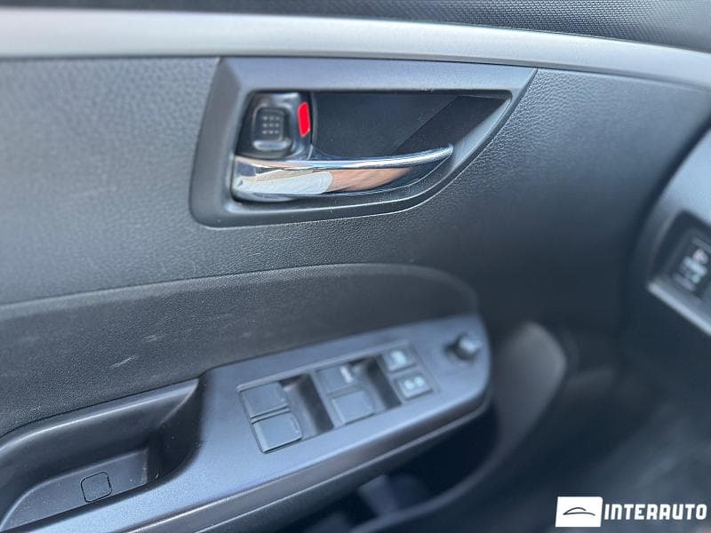 2014 Suzuki Swift — Miniatură 6