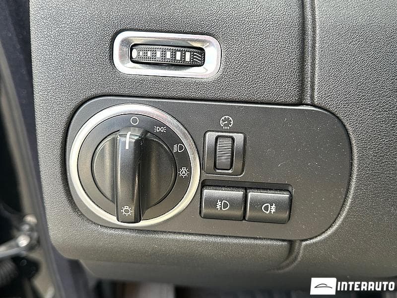 2012 Land Rover Discovery — Miniatură 14