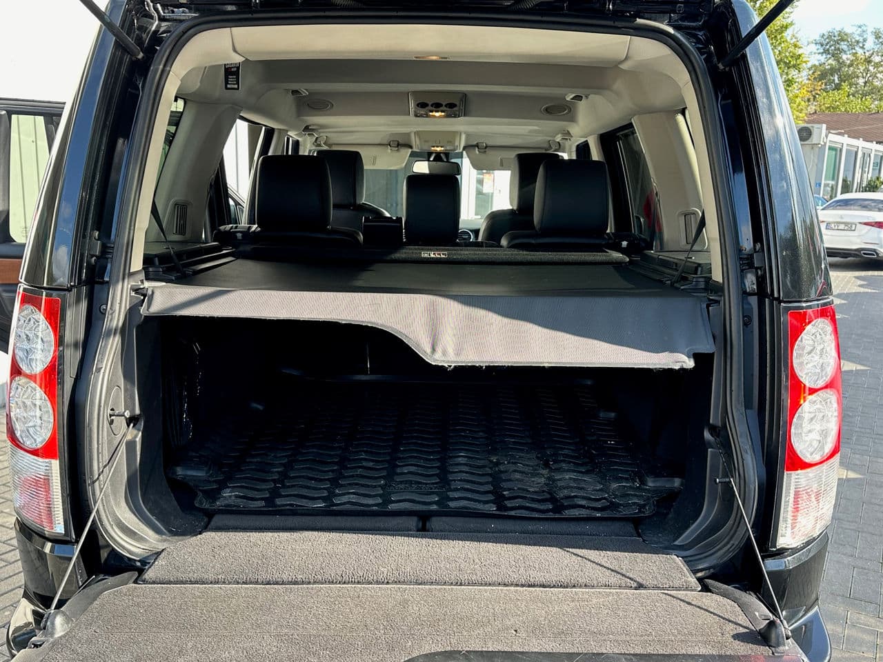 2012 Land Rover Discovery — Miniatură 21