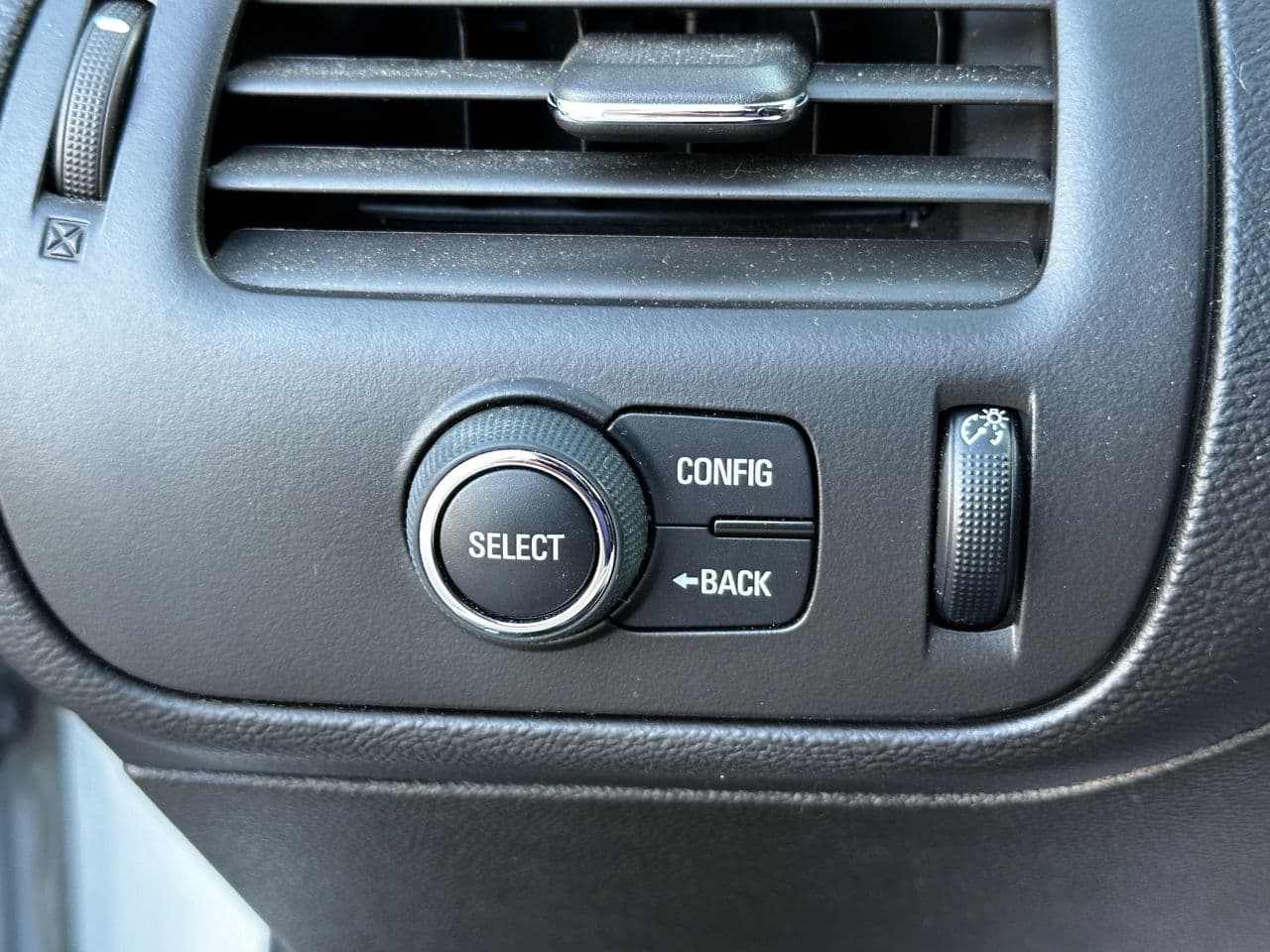 2014 Chevrolet Volt — Miniatură 16