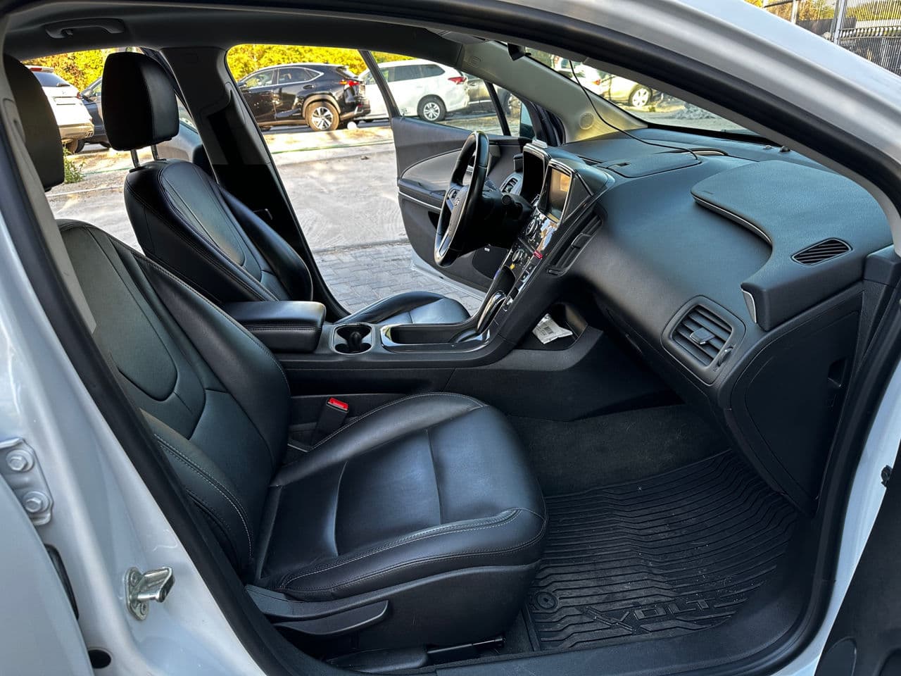 2014 Chevrolet Volt — Miniatură 6