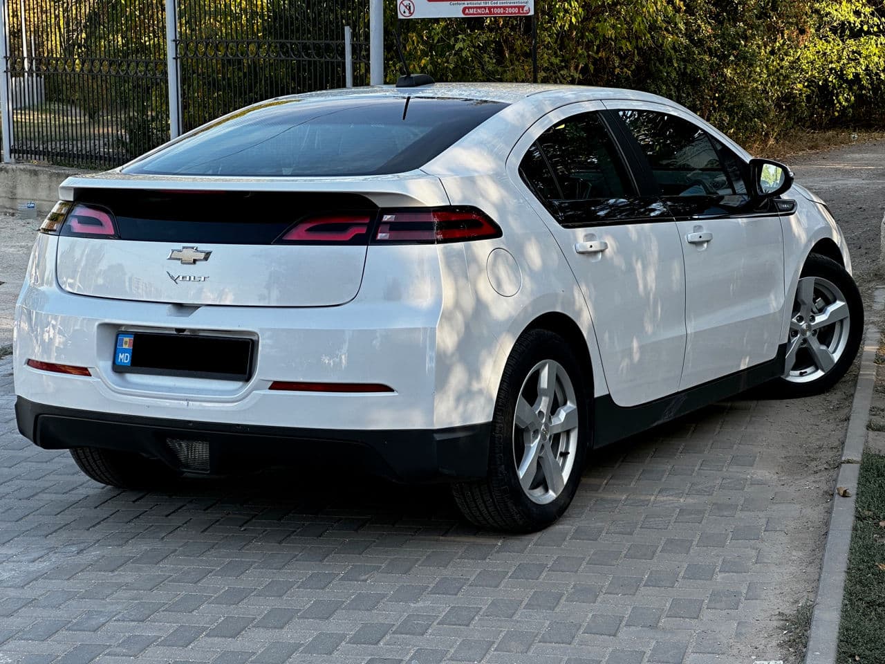 2014 Chevrolet Volt — Miniatură 4