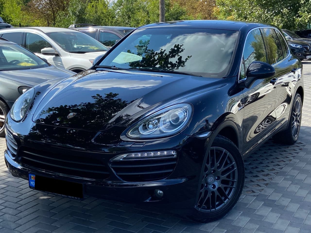2011 Porsche Cayenne S Hybrid — Miniatură 2