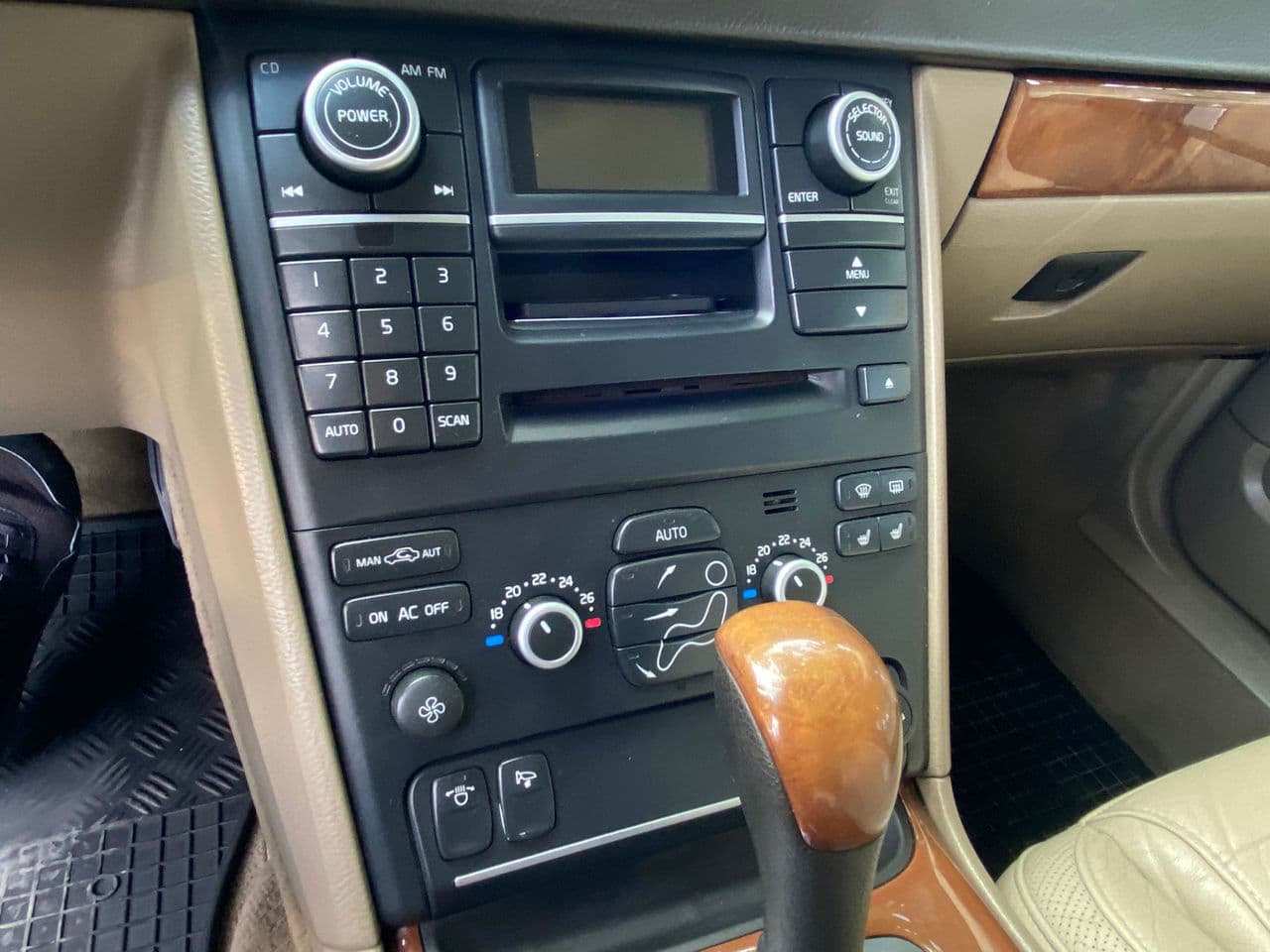 2009 Volvo XC 90 — Miniatură 11