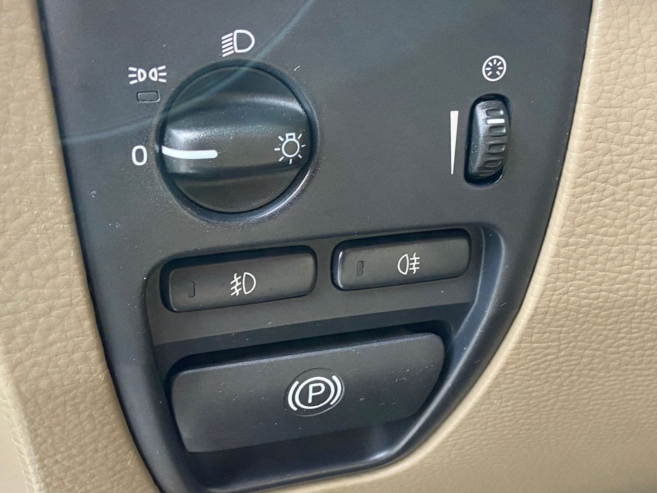2009 Volvo XC 90 — Miniatură 8