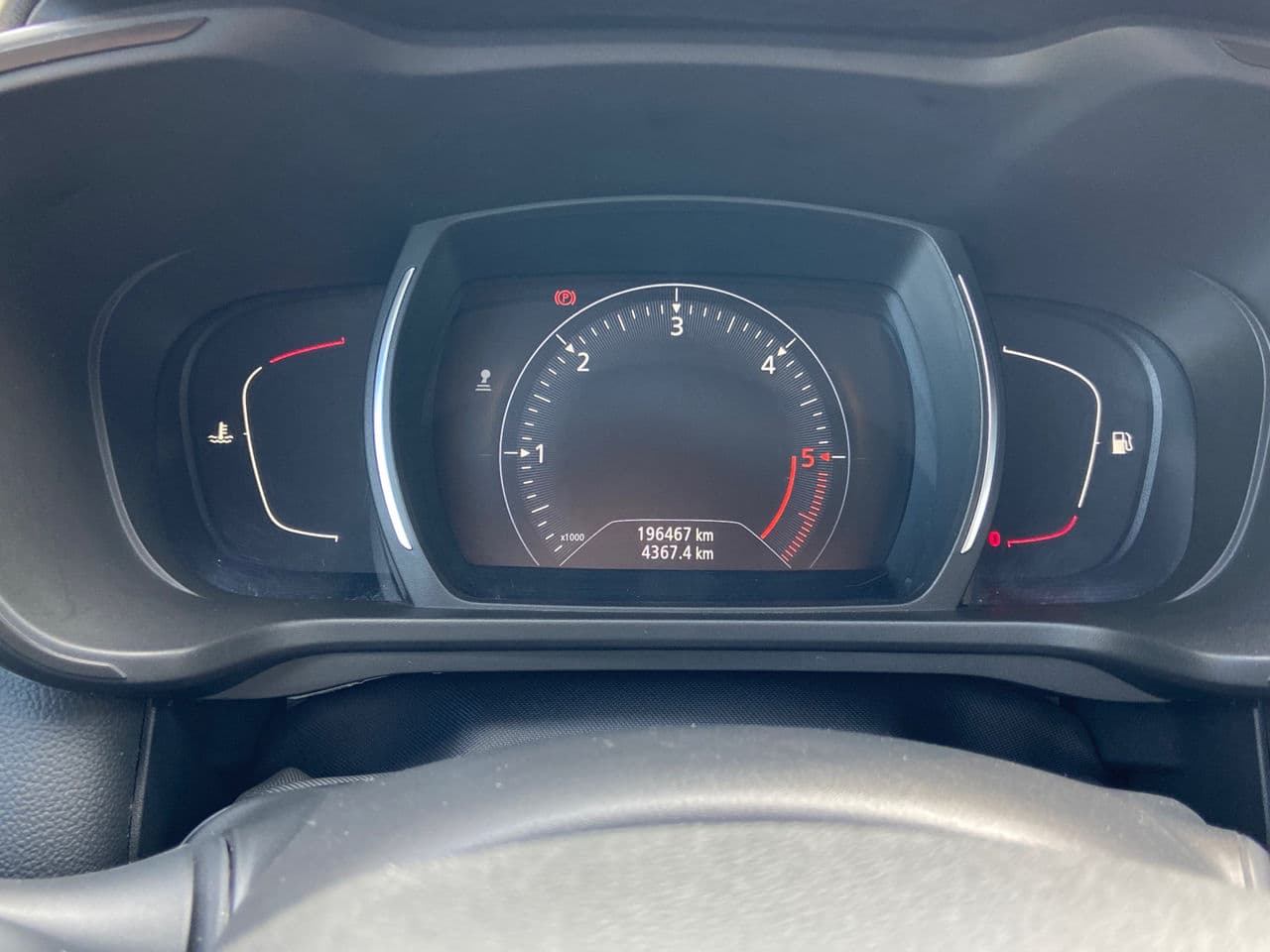 2015 Renault Kadjar — Miniatură 8