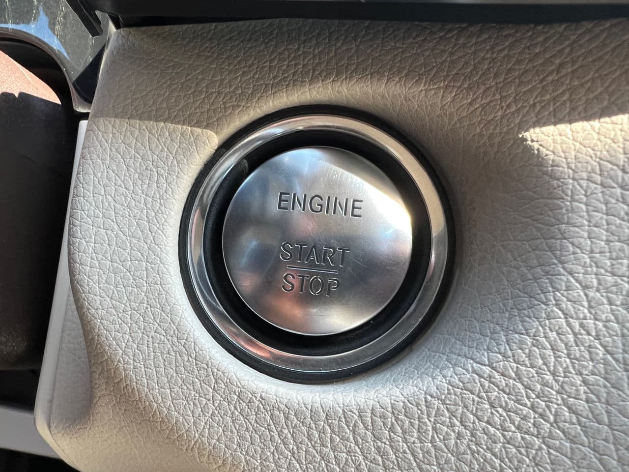 2013 Mercedes E 300h — Miniatură 18