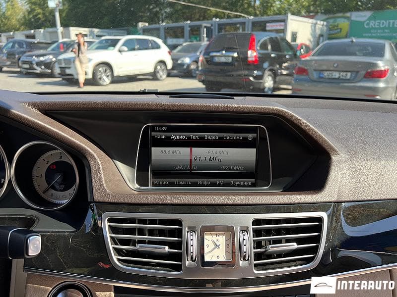 2013 Mercedes E 300h — Miniatură 13