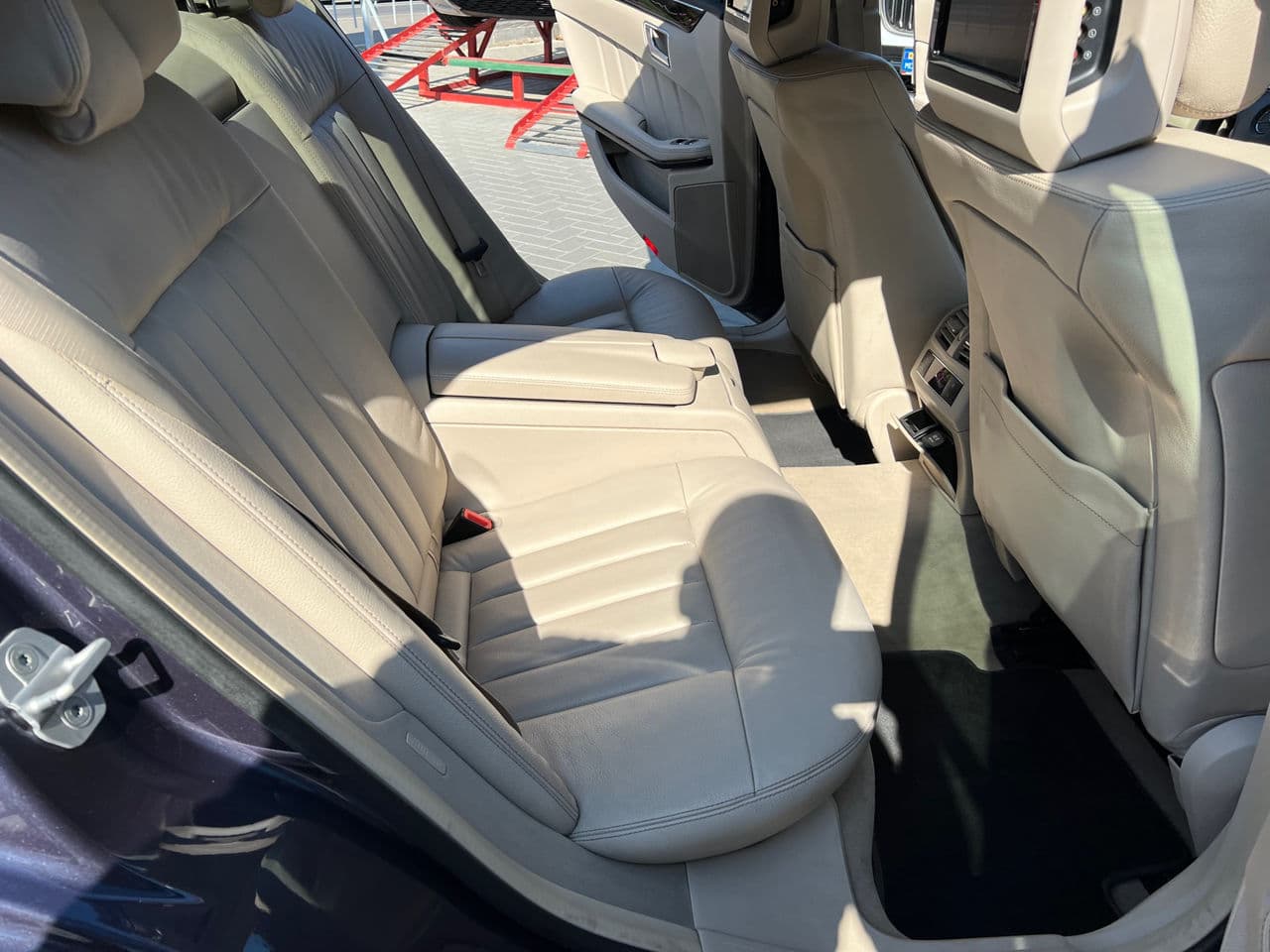 2013 Mercedes E 300h — Miniatură 24