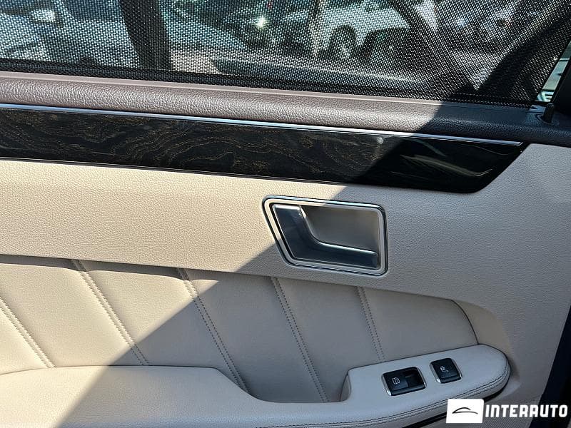 2013 Mercedes E 300h — Miniatură 17