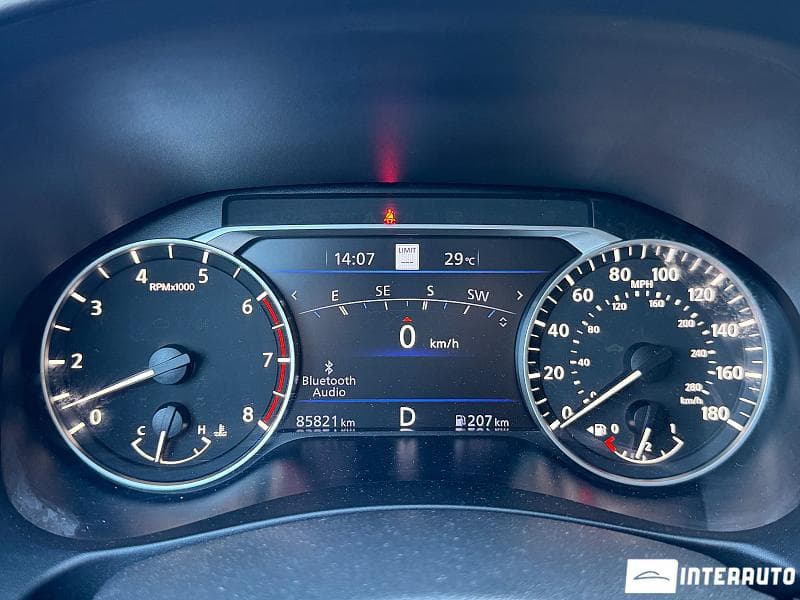 2019 Nissan Altima — Miniatură 12