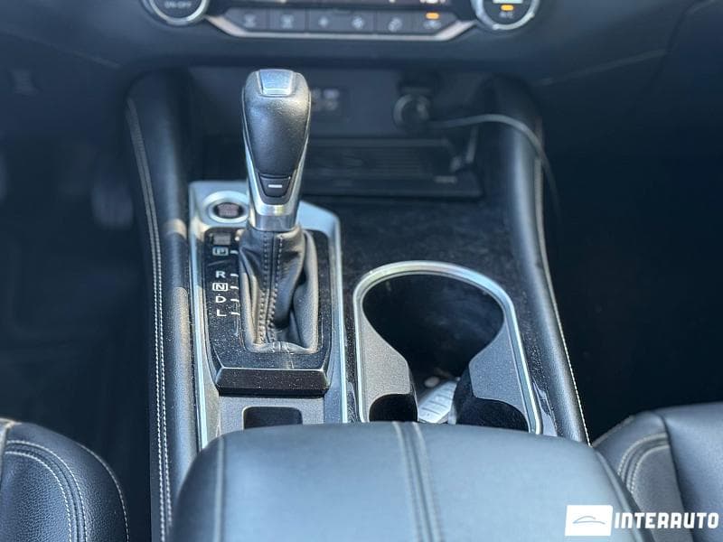 2019 Nissan Altima — Miniatură 18