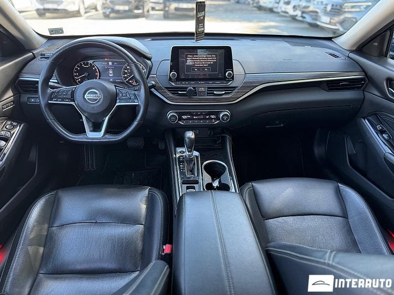 2019 Nissan Altima — Miniatură 15