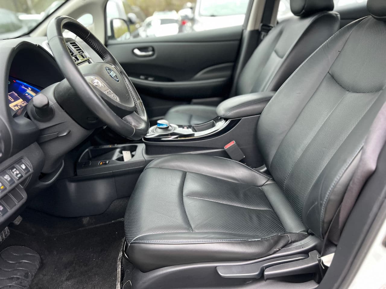 2014 Nissan Leaf — Miniatură 7