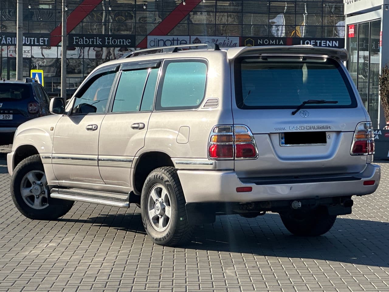 2001 Toyota Land Cruiser — Miniatură 4