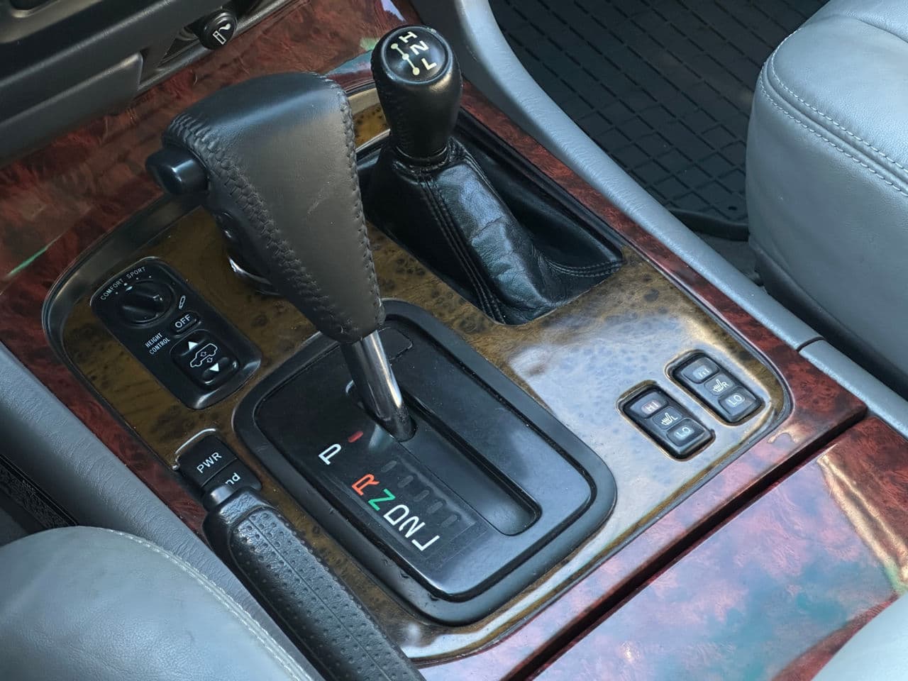 2001 Toyota Land Cruiser — Miniatură 10